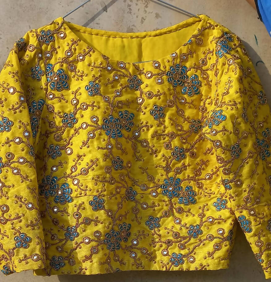 Lehnga with choli/shirt | Women Formals | Medium | Worn Once