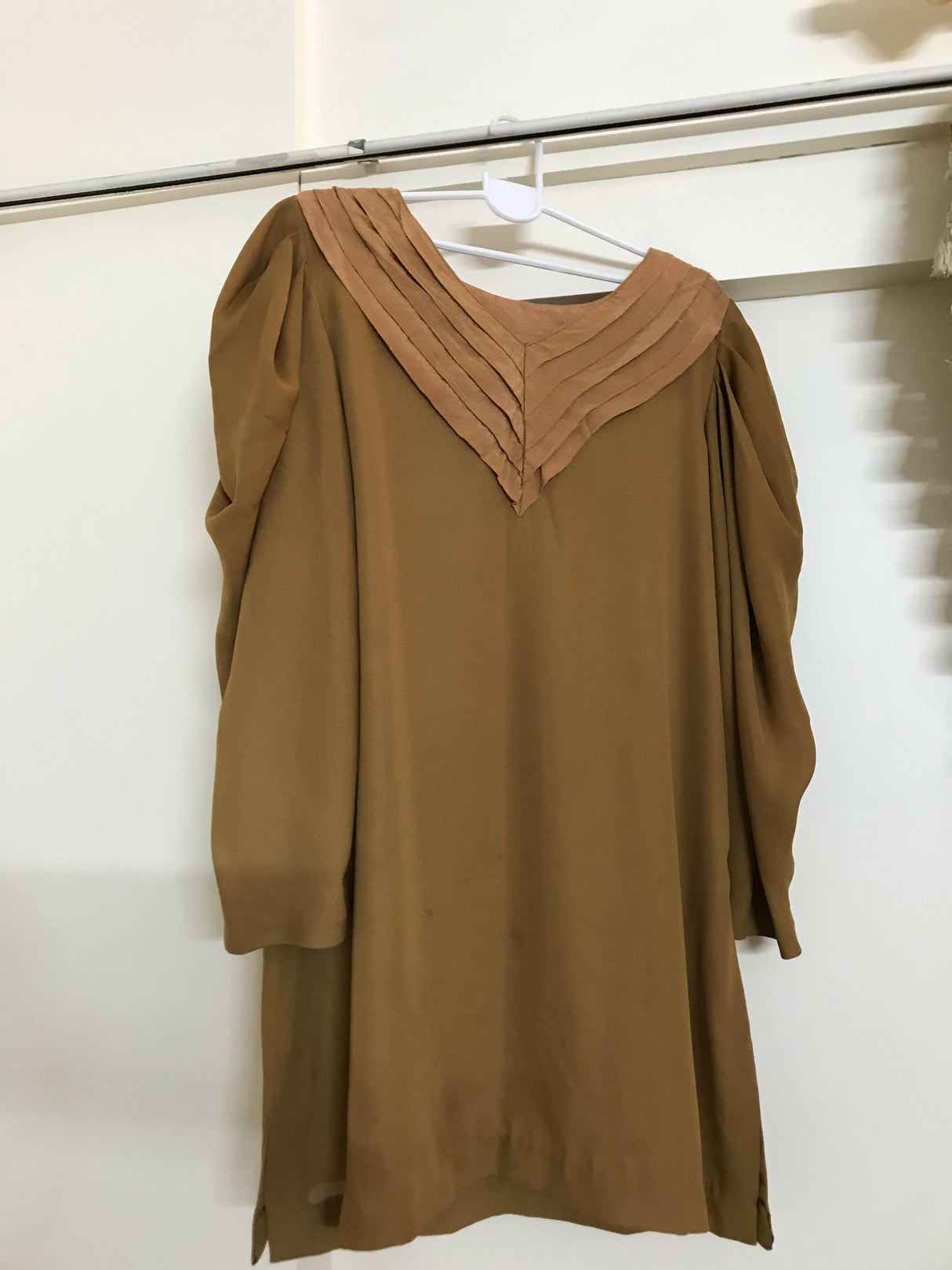 Brown Top | Women Tops & Shirts | Small | Preloved