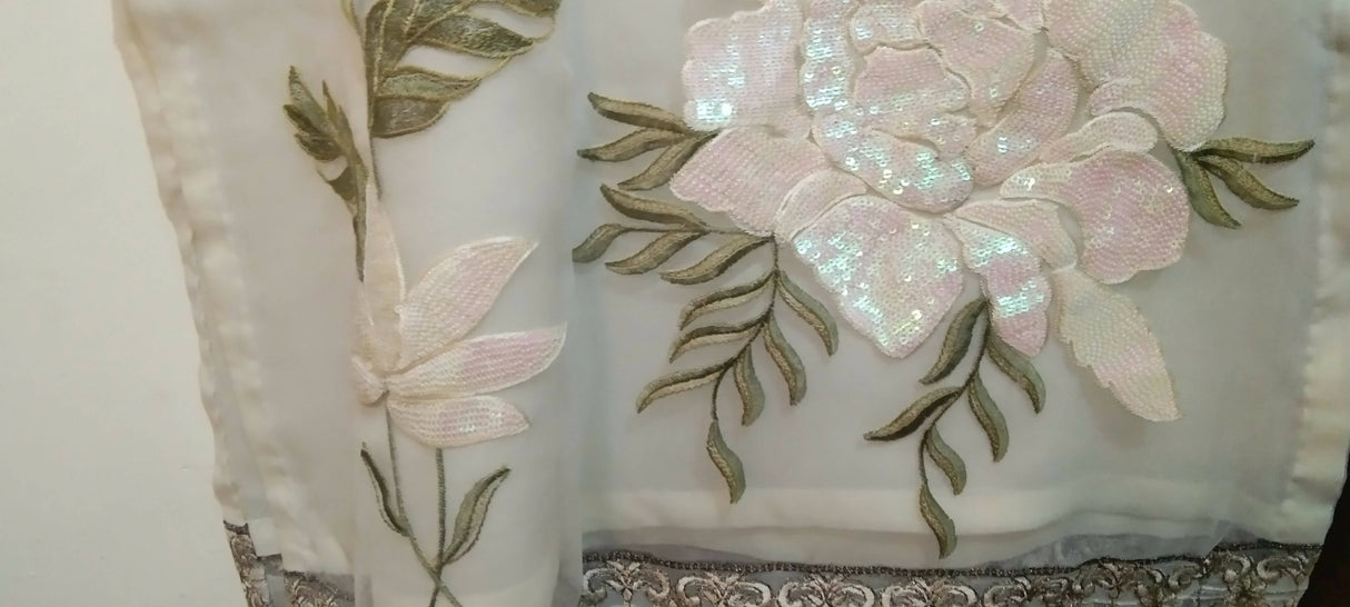 White Fancy white organza suit | Women Formals | Medium | Worn Once