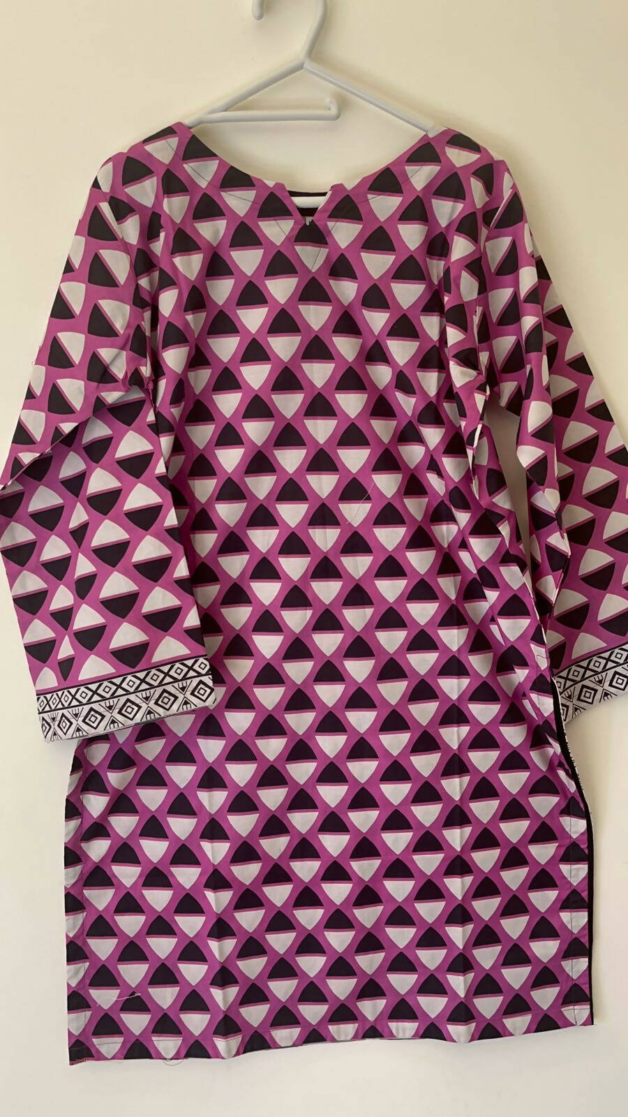 Fuchsia Printed Kurta | Women Locally Made Kurta | Medium | Brand New