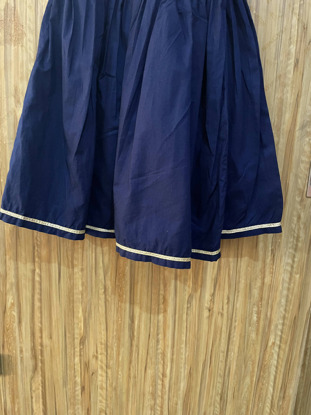 منی نابالغ | نیلی لڑکیوں کی کڑھائی شدہ قمیض (5-6 سال) | لڑکیوں کی شلوار قمیض | ایک بار پہنا۔