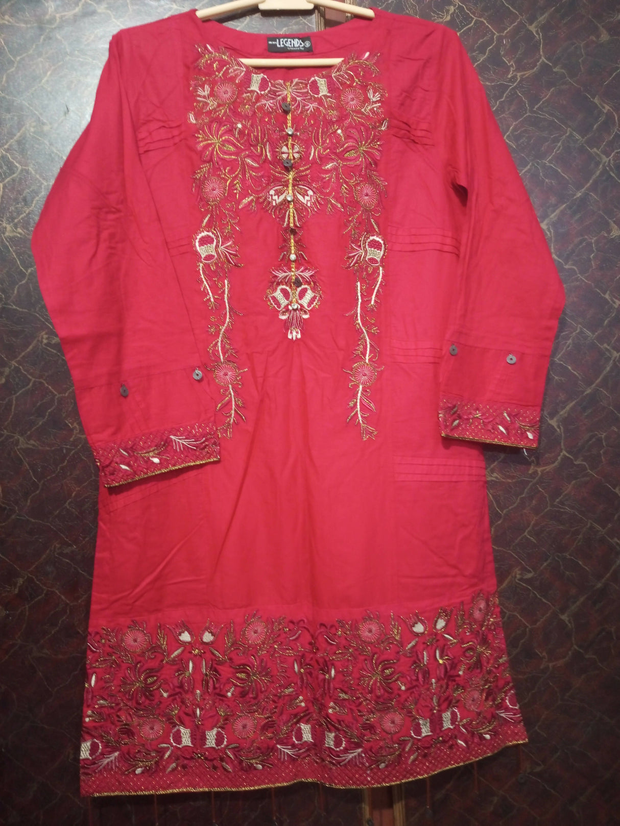 Legends by Inzamam Ul Haq | Embroidered Red Kurta & Dupatta | Women Branded Kurta| Medium | Preloved