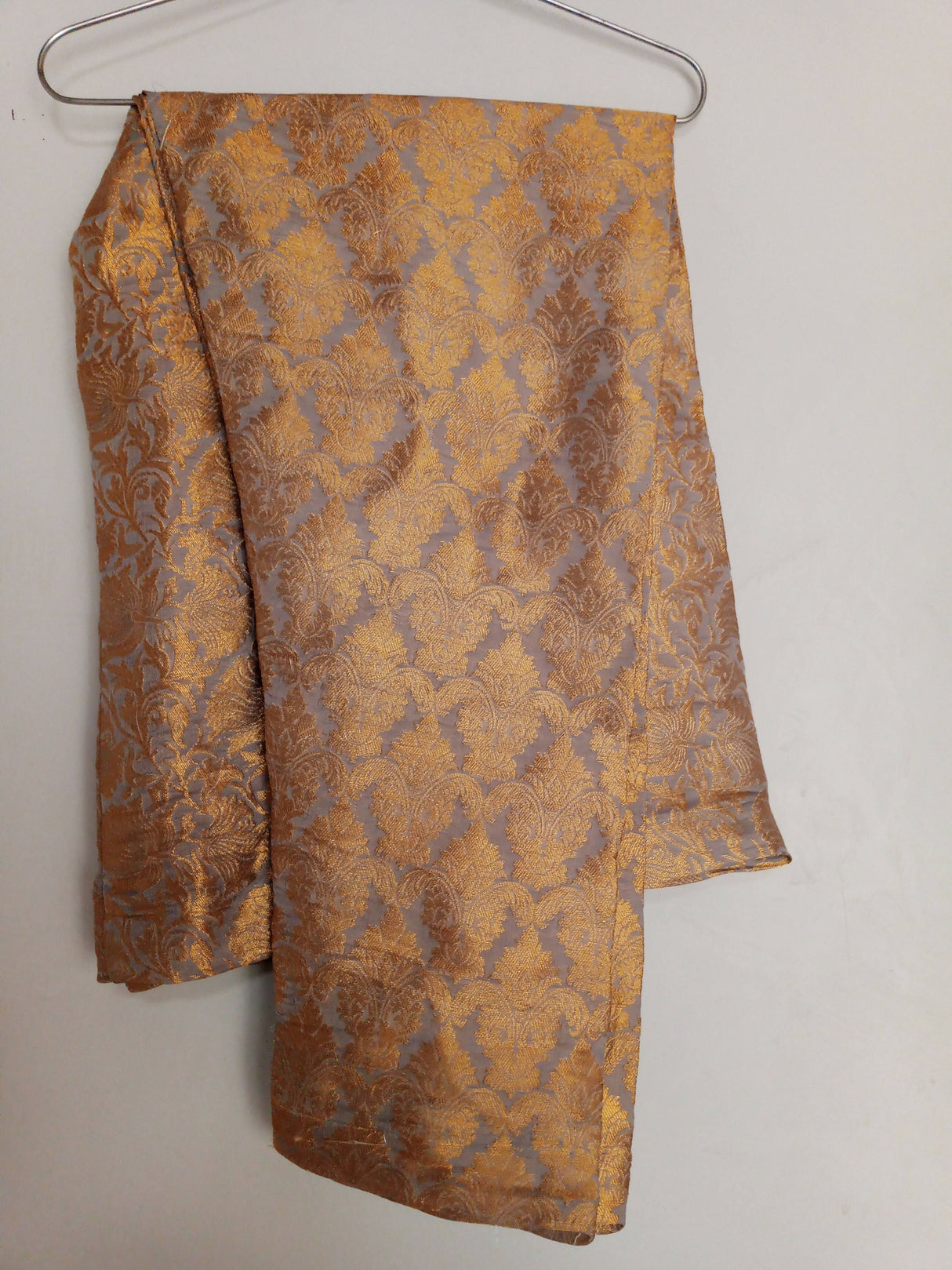 Lilac embroidered 3 PC suit | Women Locally Made Formals | Medium | Worn Once