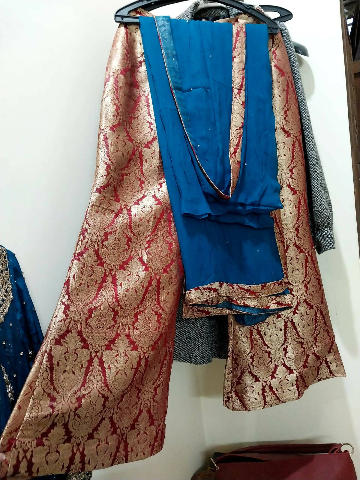 Stylish Teal color Party wear Dress | Women Locally Made Formals | Large | Preloved