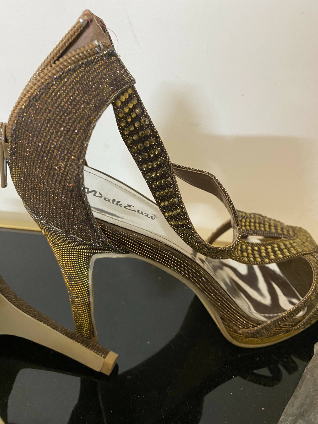 Walkeaze Heels | Women Shoes | Size 38 | Preloved