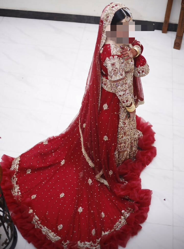 Red Pretty Bridal Suit with long Tail Lehnga | Women Bridals | Medium | Worn Once