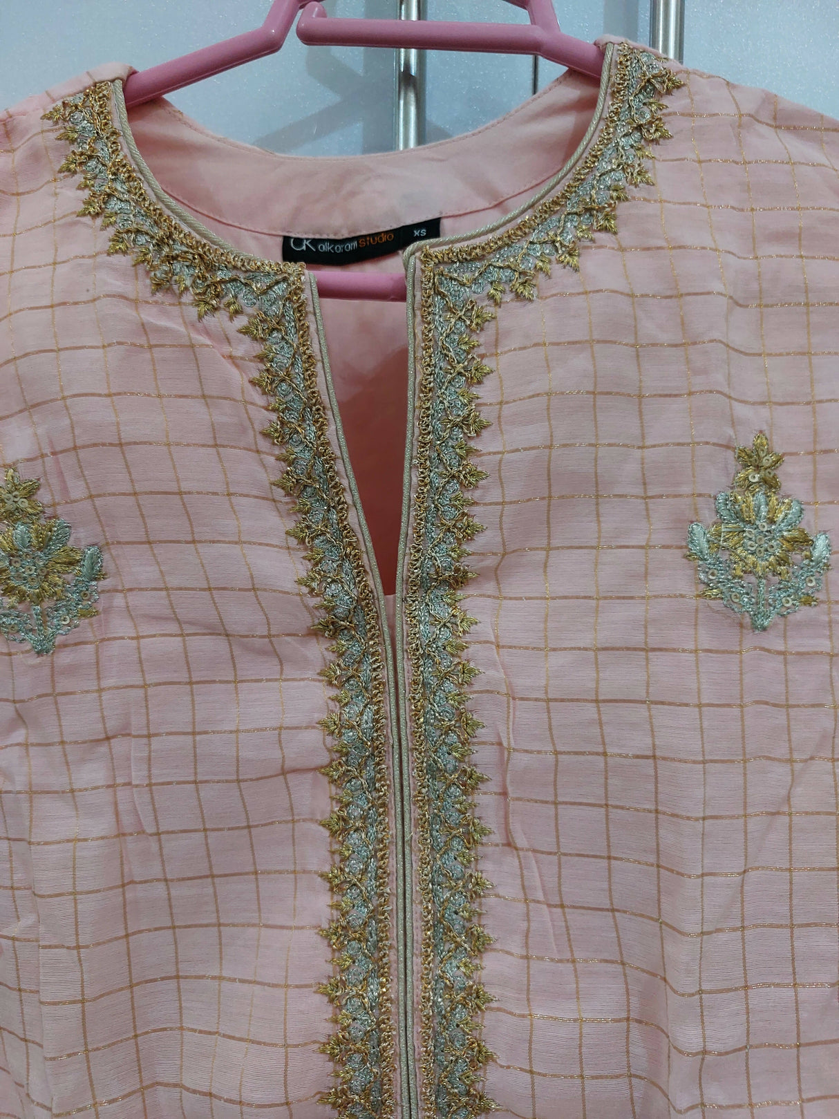 Alkaram | 3 PC Embroidered suit | Women Branded Formals | Small | Worn Once