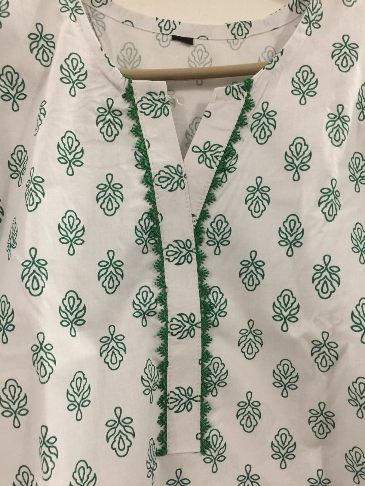 Beautiful Green kurta | Women Locally Made Kurta | Medium | New