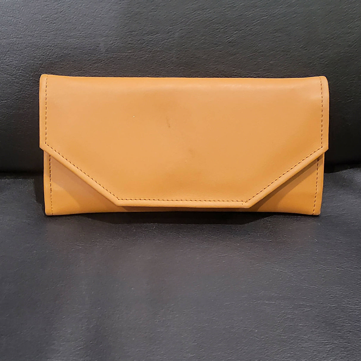 Borjan | Orange Wallet | Women Bags | Small | Preloved