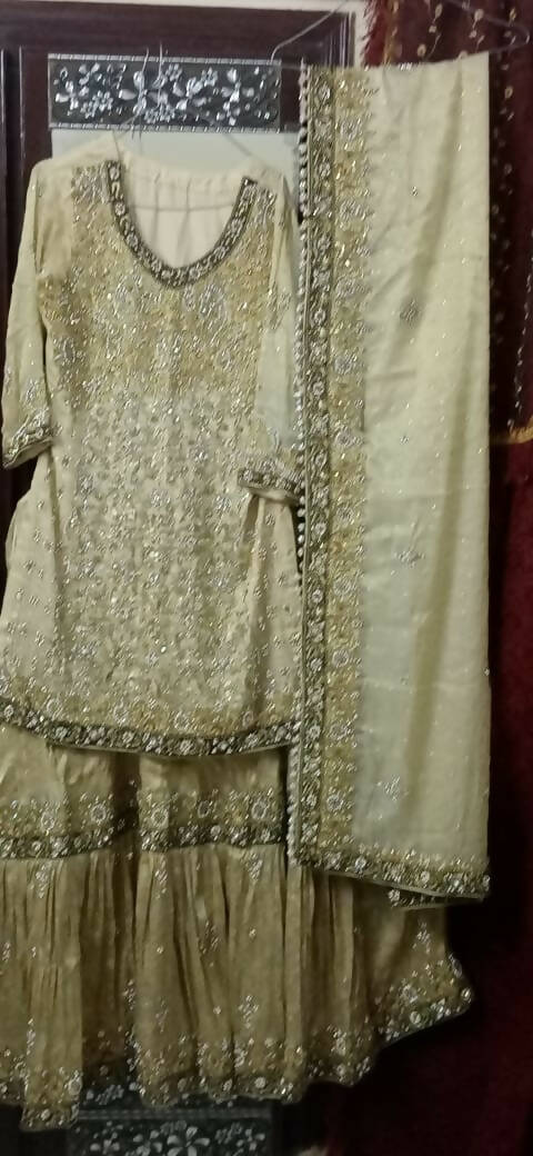 Gold Stunning Bridal Suit| Women Bridals | Medium | Worn Once