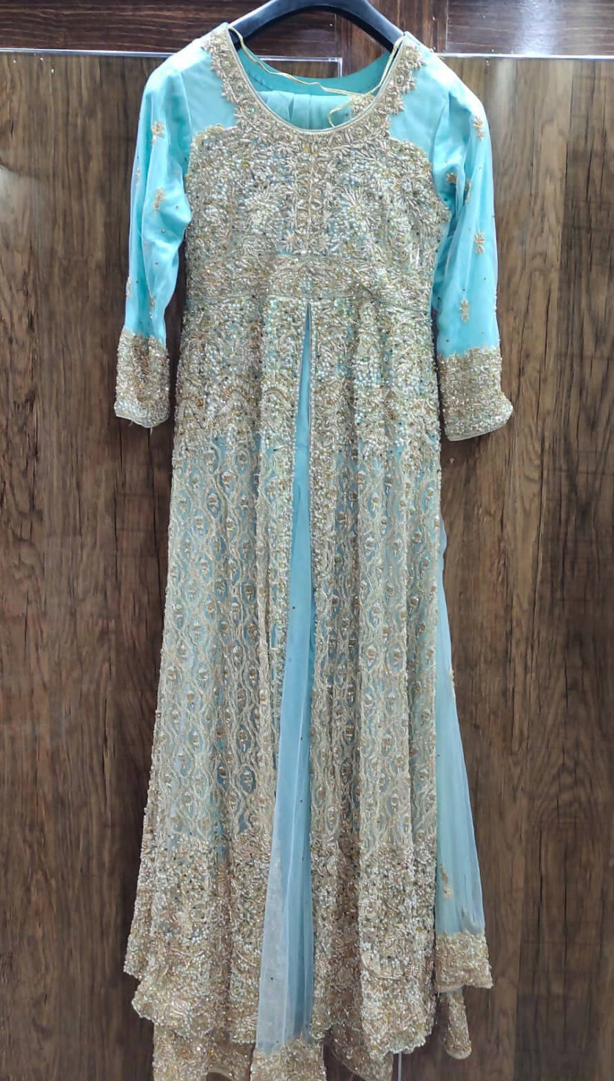 Republic Replica | Women Bridals | Heavy Embroided Maxi | Small | Worn Once
