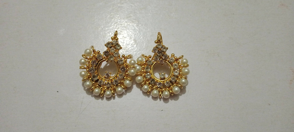 Golden Earrings| Women Jewelry | Earnings | Medium | New