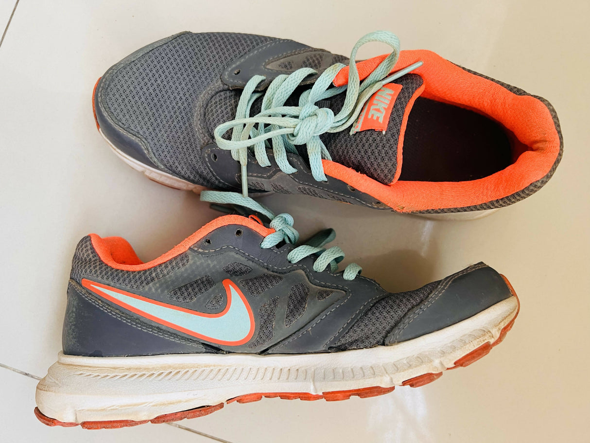 Nike | Sports Joggers | Women Shoes | Sport Shoes & Joggers | Size: 37 | Preloved