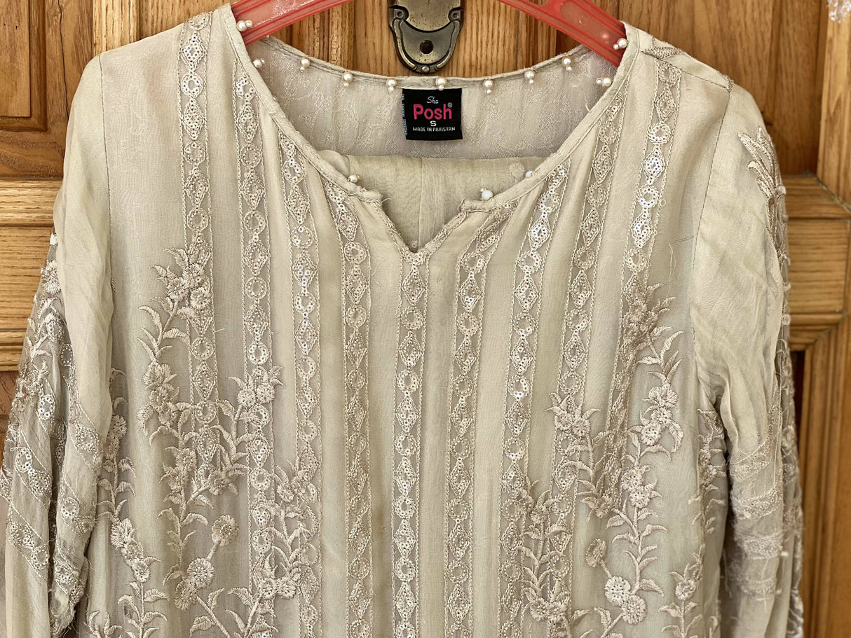 ShapPosh | 3 Pc Embroidered Kurta| Women Branded Kurta | Small | Preloved