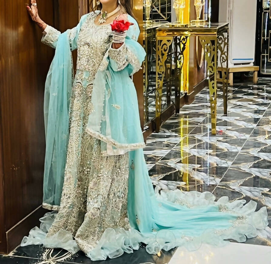 Kashish Bridal Boutique | Women Bridals | Medium | Preloved