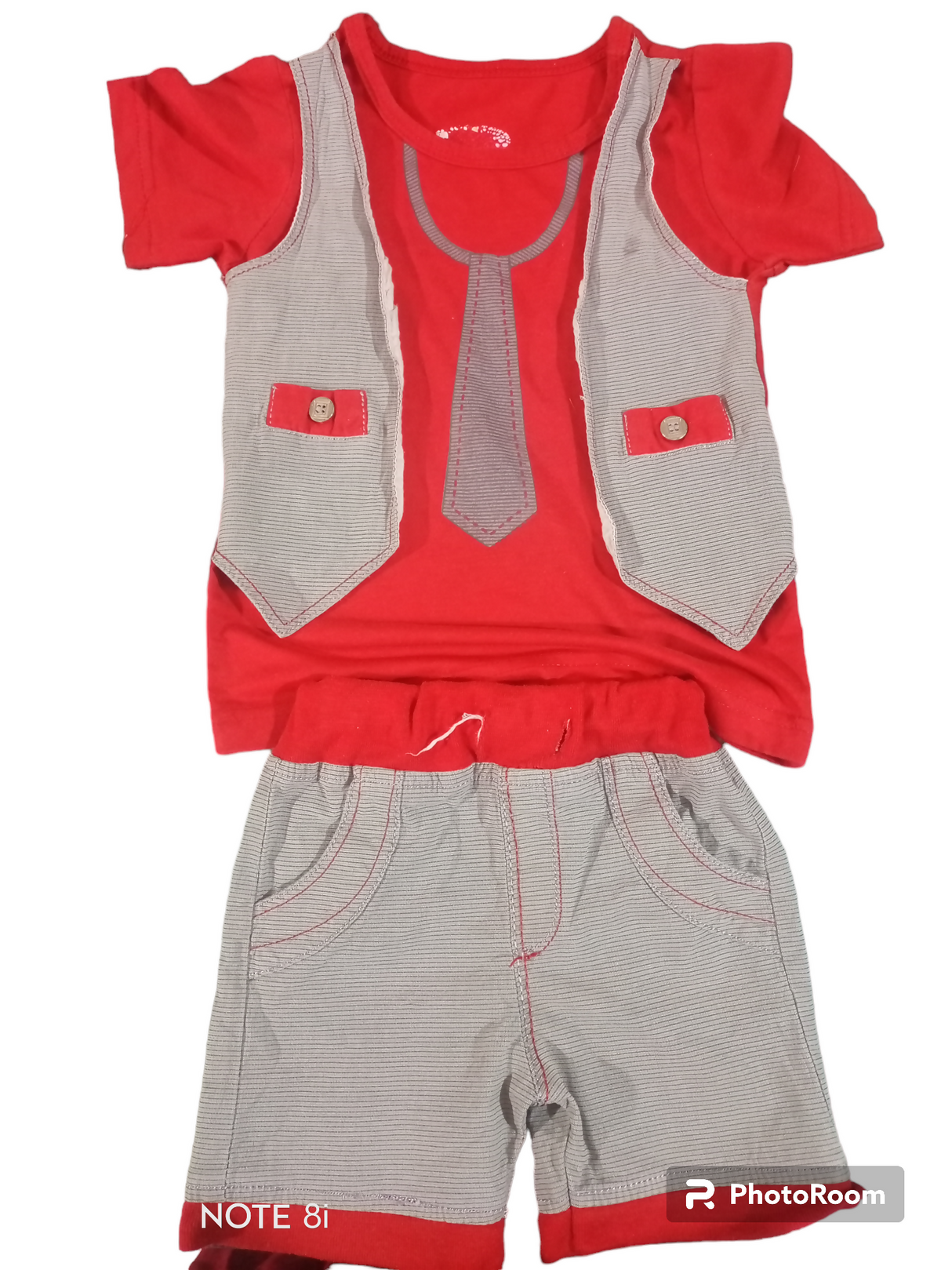 Kidz N Kidz | T shirt and shorts for baby boys (Size: 1 to 2 years) | Boys Tops & Shirts | Preloved