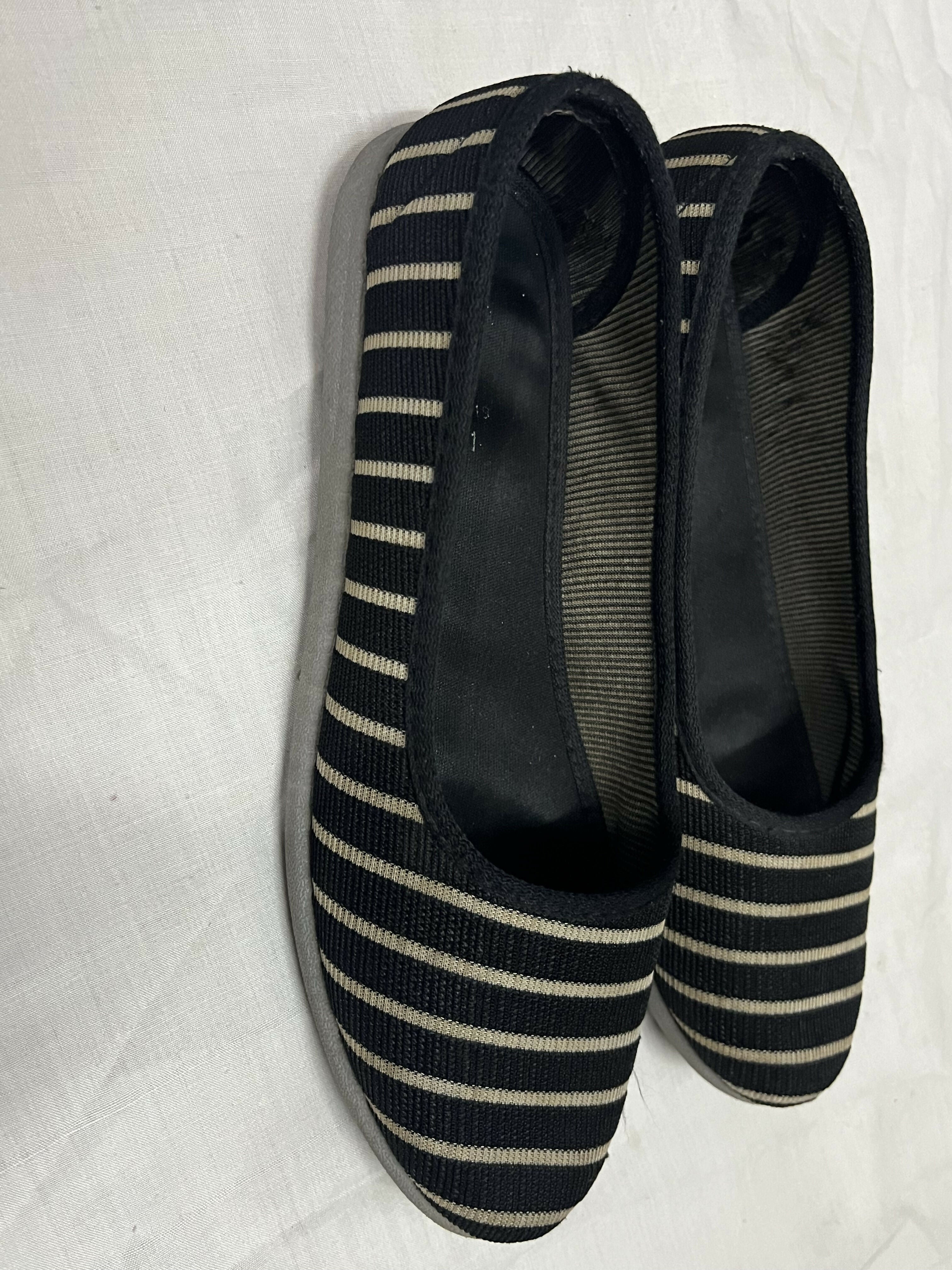 Clive | Black and white Canvas Shoes | Women Shoes | Size:41 | Preloved