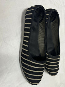 Clive | Black and white Canvas Shoes | Women Shoes | Size:41 | Preloved