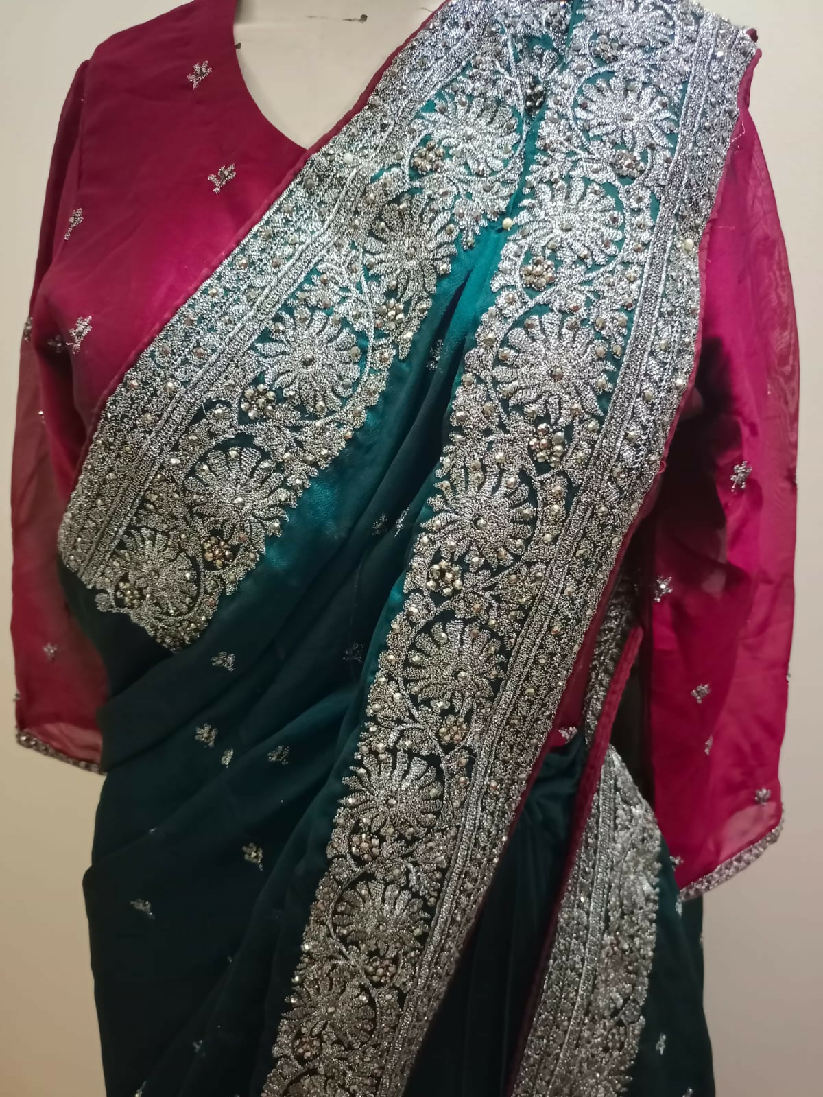 Chiffon Saree | Women Locally Made Formals | Women Sarees | Preloved