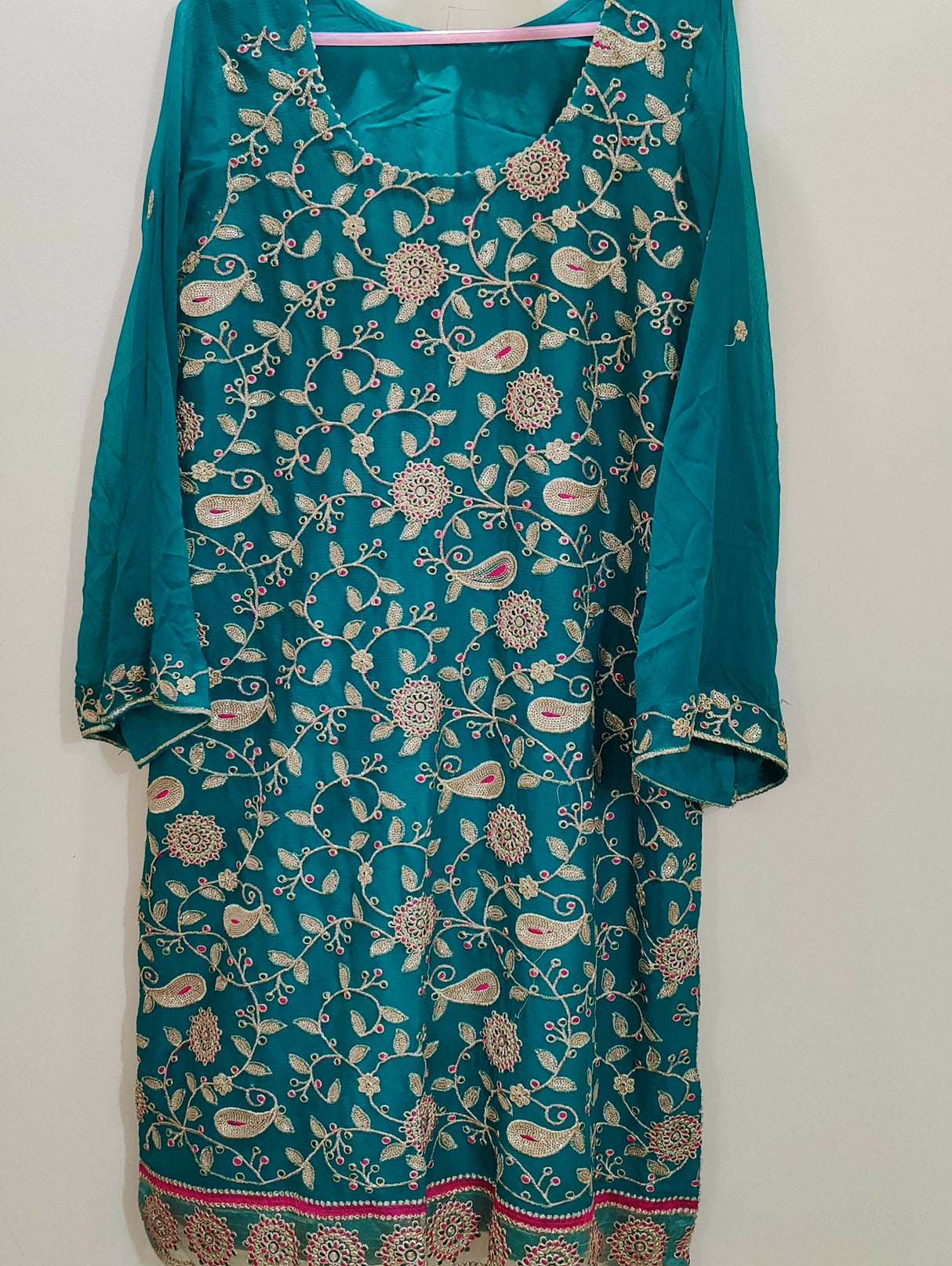 Green 3Pcs | Women Locally Made Formals | Large | Worn Once