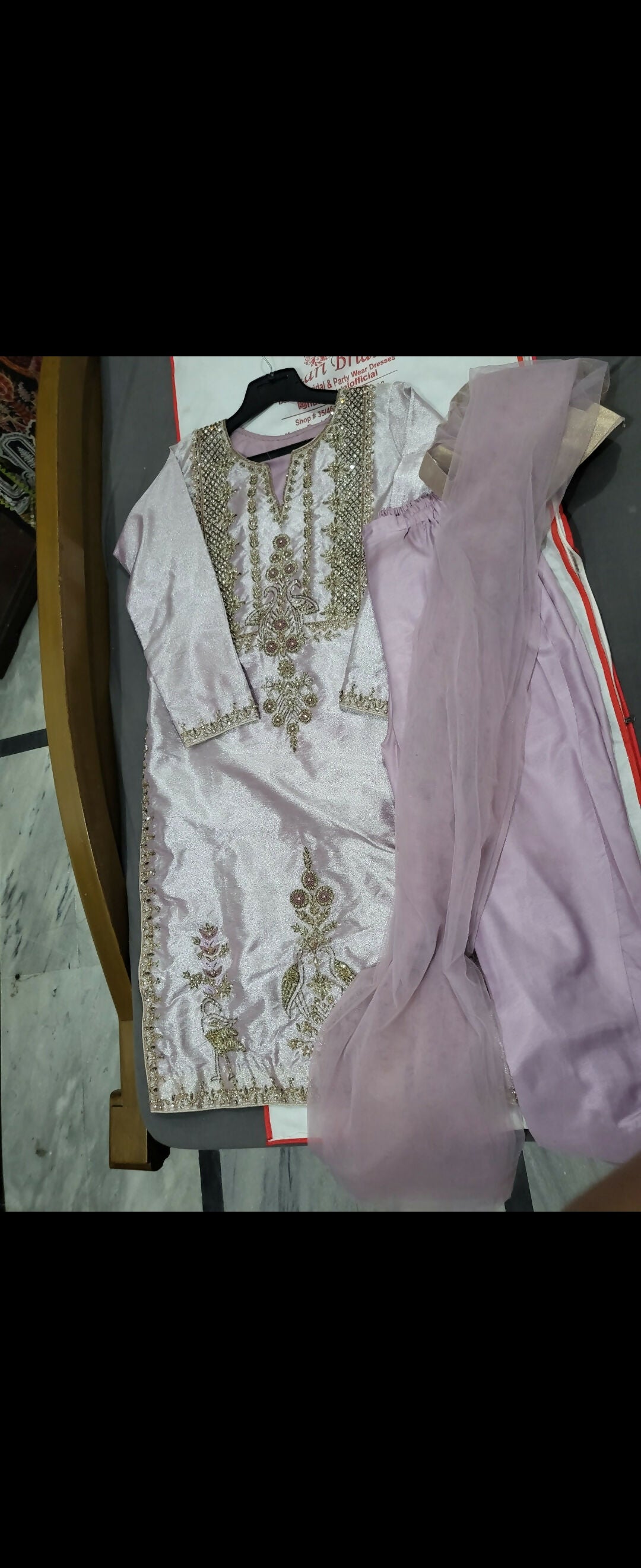Silk 3Pcs Suit | Women Locally Made Formals | Medium | Preloved