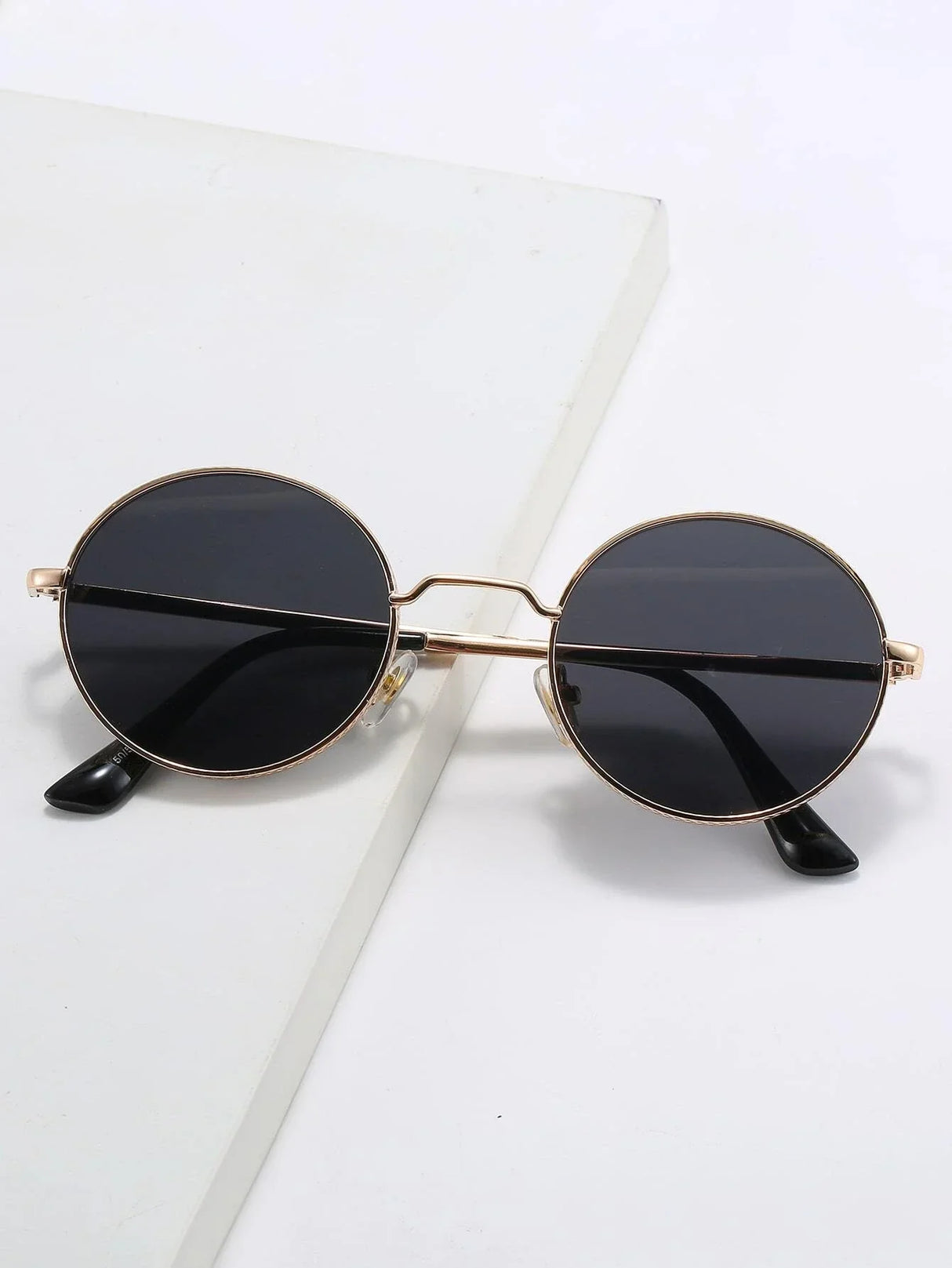 Buy Shein Metal Frame Fashion Glasses in Pakistan