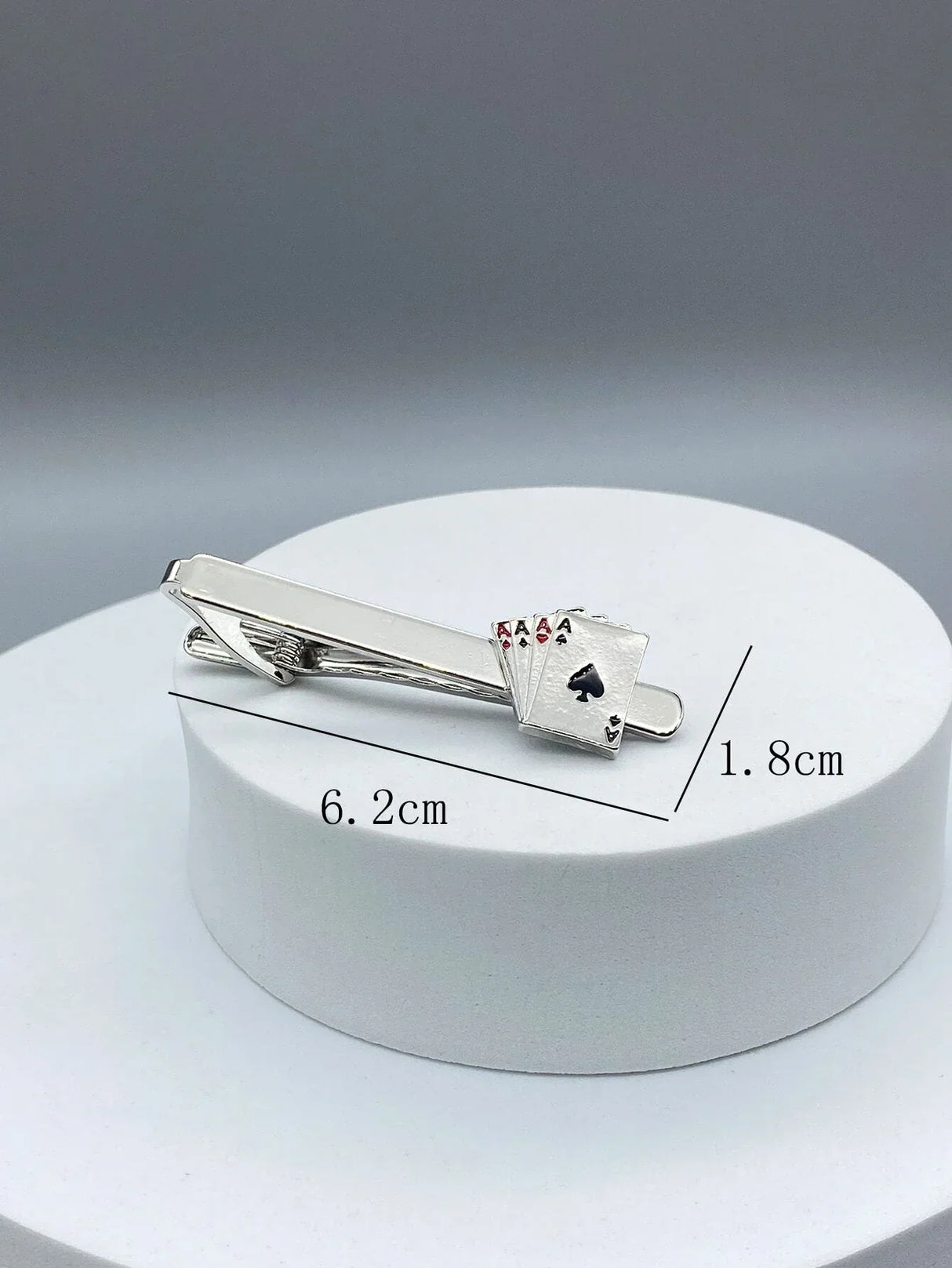 Buy SHEIN Men Playing Card Decor Tie Clip in Pakistan
