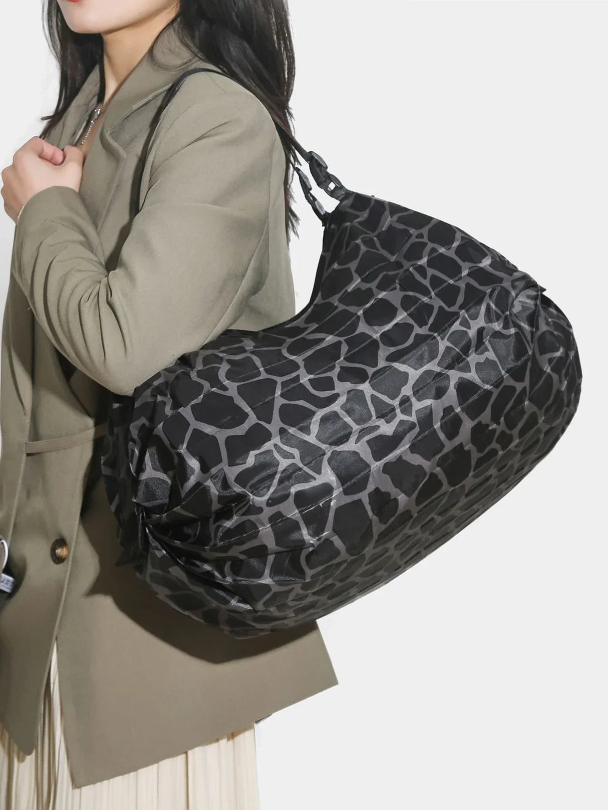 Buy SHEIN Foldable Shopping Bag Travel Luggage Bag in Pakistan