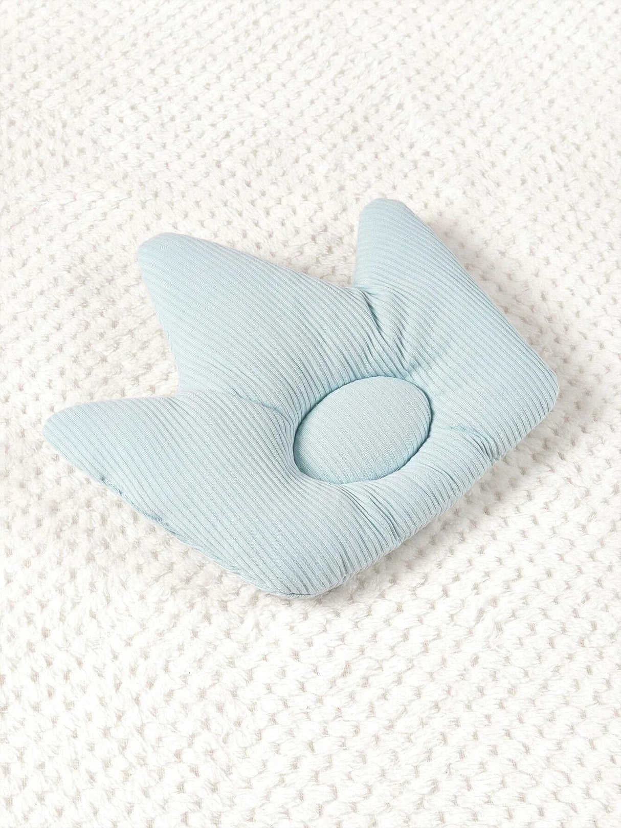 Buy SHEIN 1pc Baby Crown Design Pillow in Pakistan
