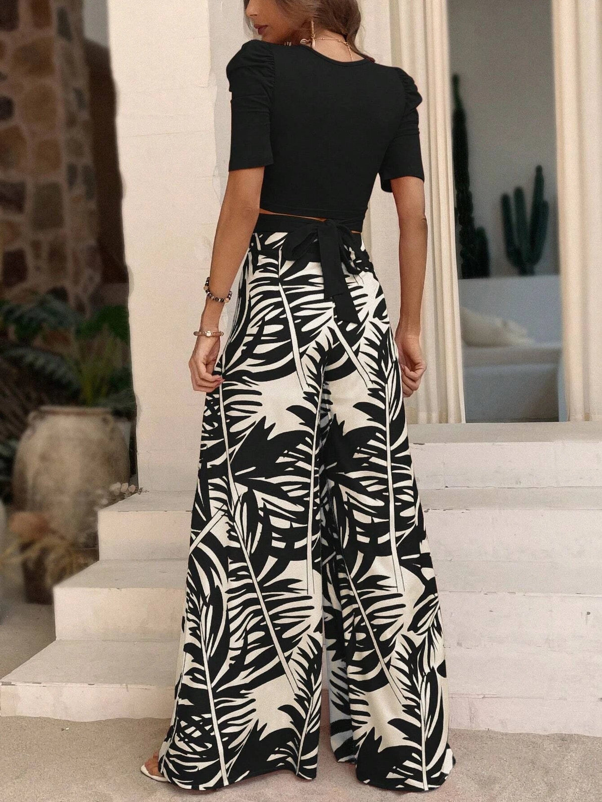 Buy SHEIN VCAY Solid Crop Tee & Tropical Print Wide Leg Pants in Pakistan