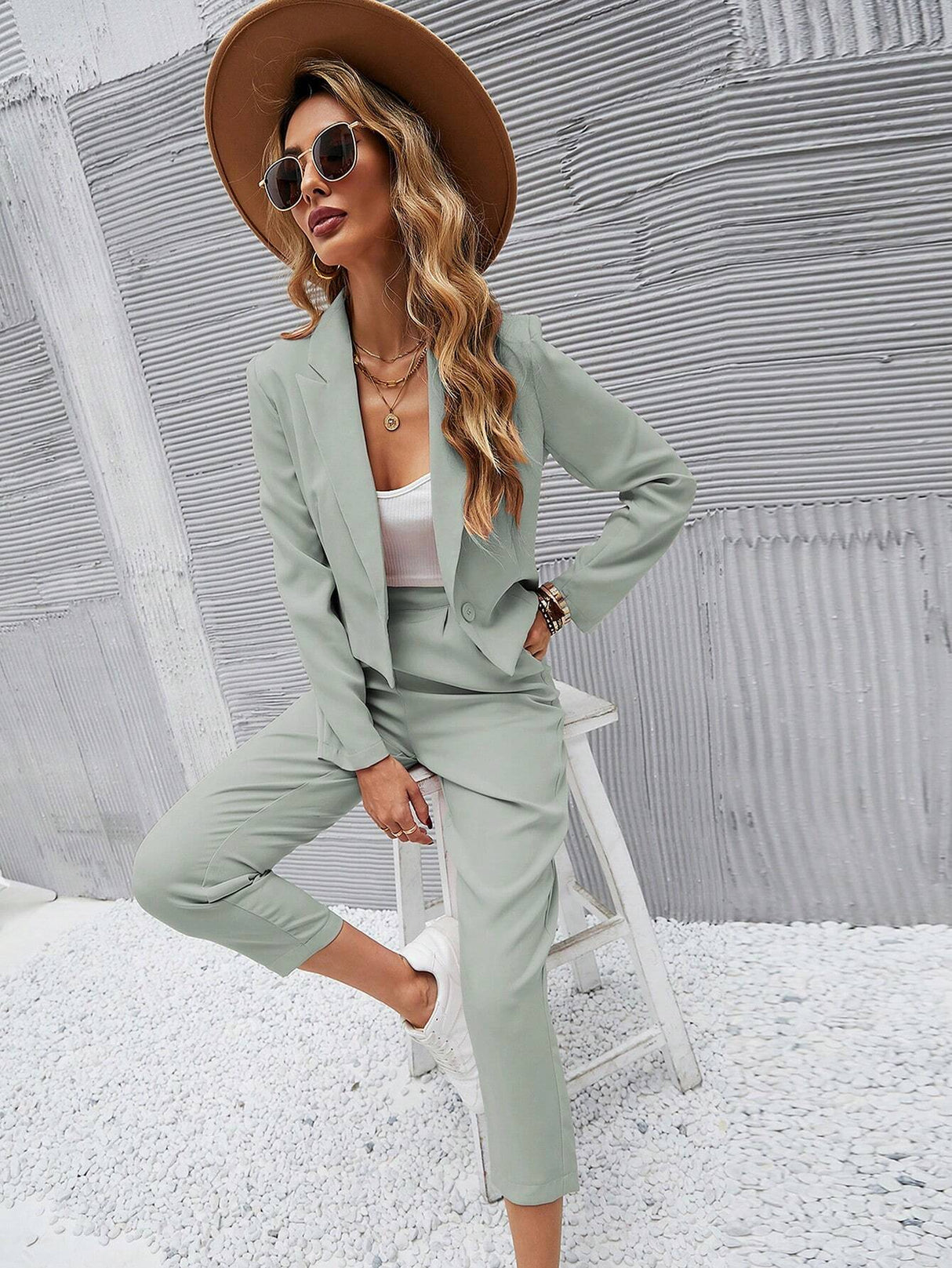 Buy SHEIN Frenchy Solid Single Button Crop Blazer And Slant Pocket Tailored Pants in Pakistan