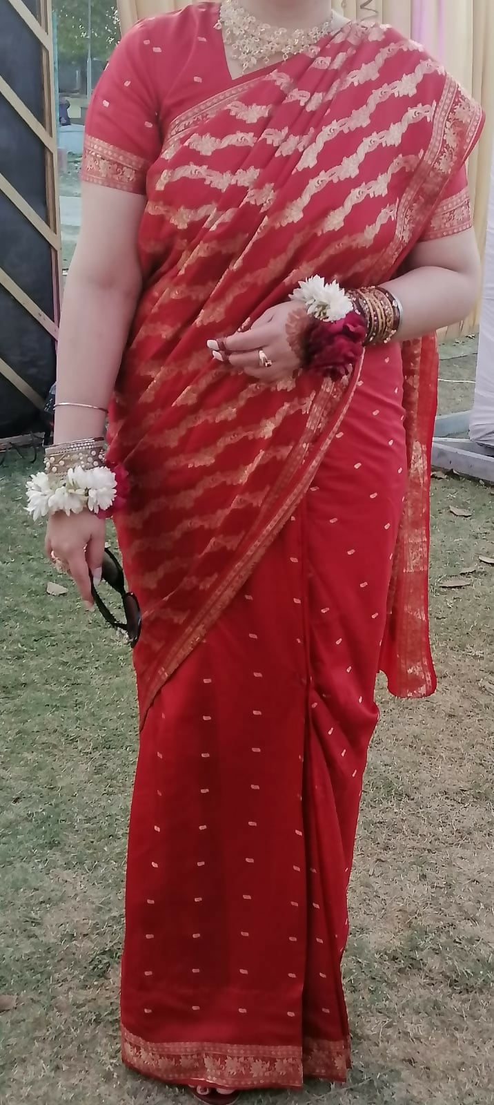 Red Saree | Women Locally Made Formals Sarees | Large | Worn Once