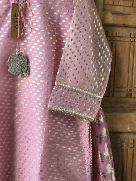 BE6FF4C7-E9D2-471D-86E4-AFC40AC54032