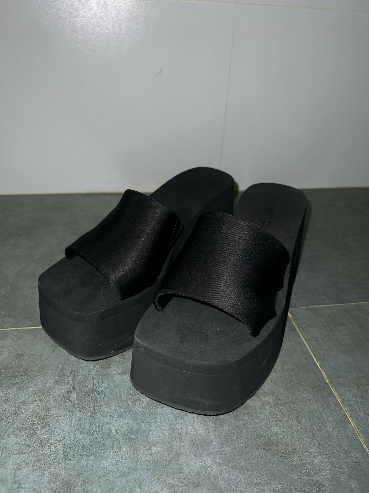 LAMA | Women Shoes | Sandals & Flats | Size 39 | Brand New