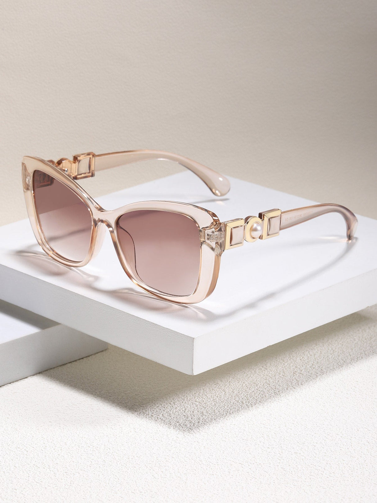 Buy SHEIN 1pair Faux Pearl Decor Cat Eye Sunglasses Summer Beach Travel Accessory in Pakistan