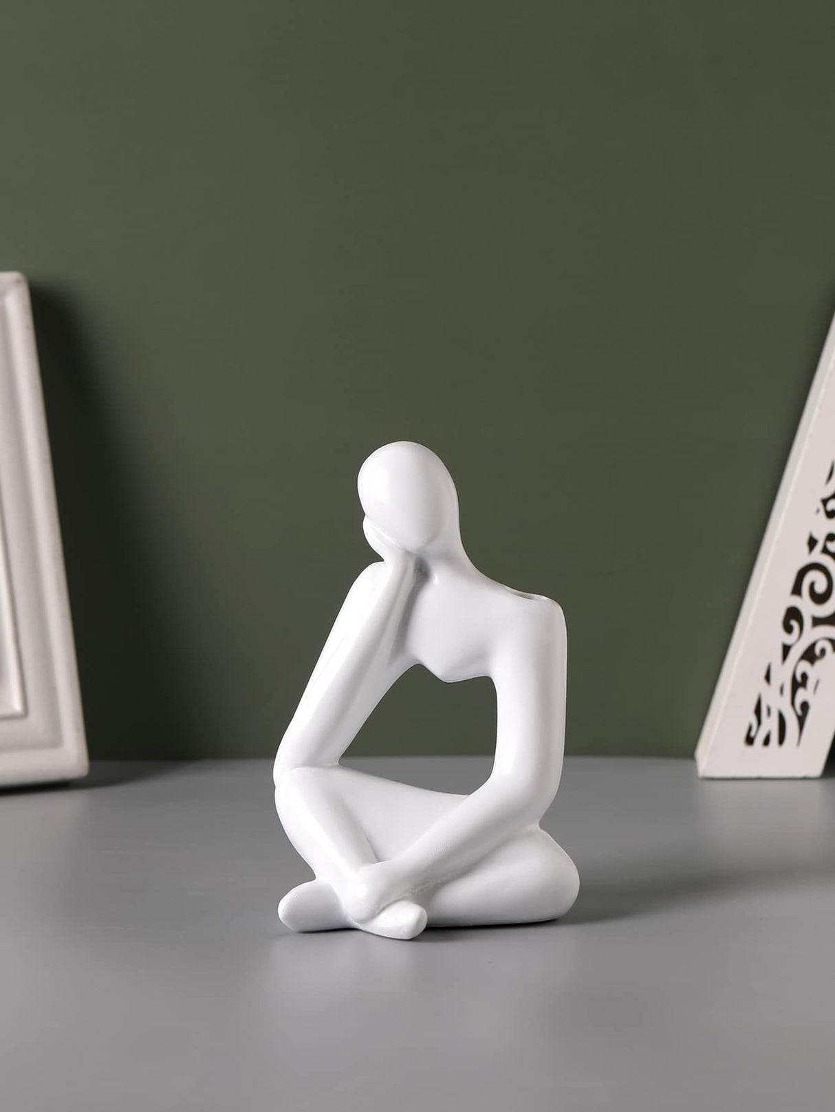 Buy SHEIN Polyresin Figure Design Flower Vase in Pakistan