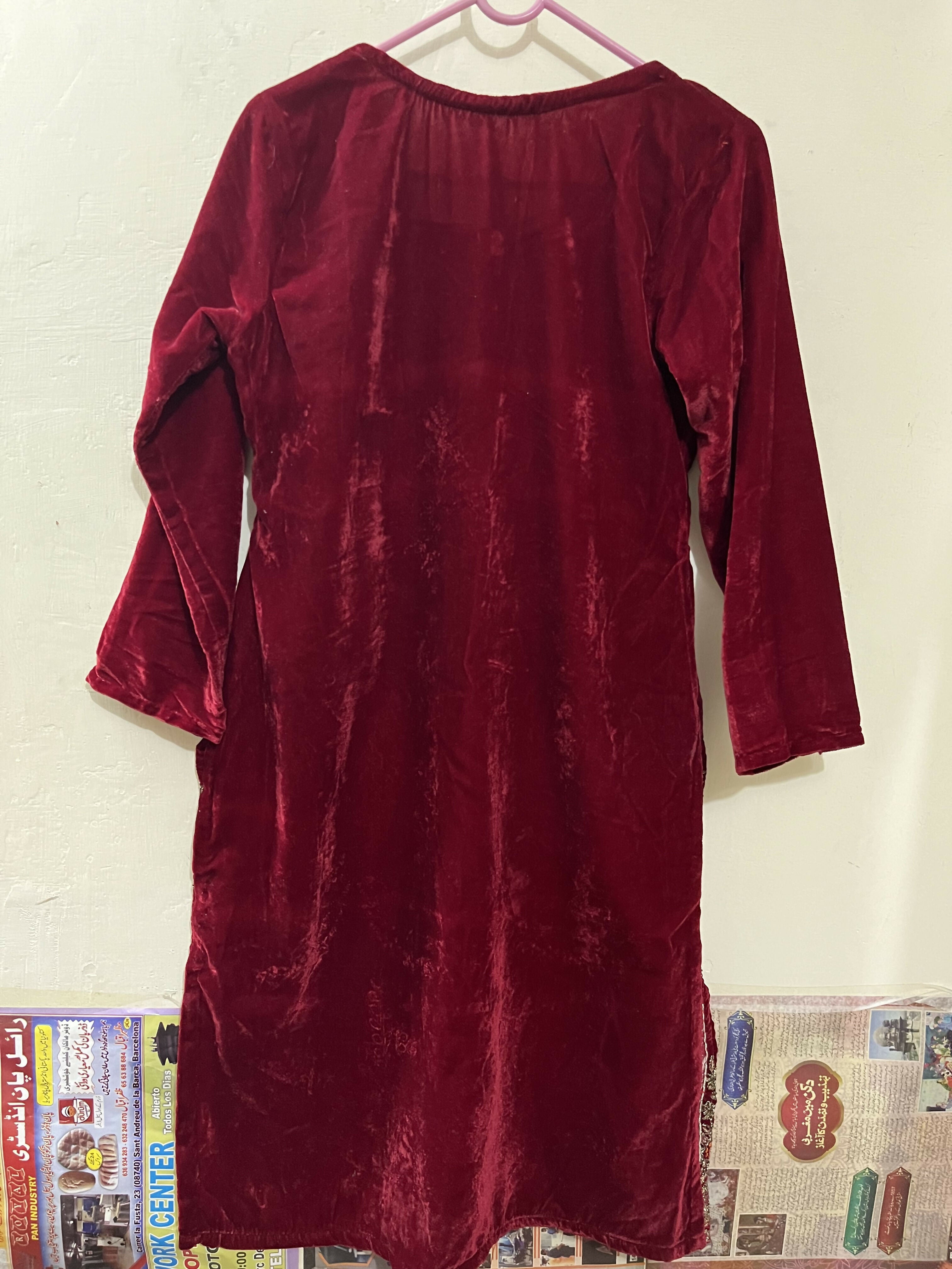 Sheikh Boutique | Red Velvet Formal Kurta | Women Branded Formals | Worn Once