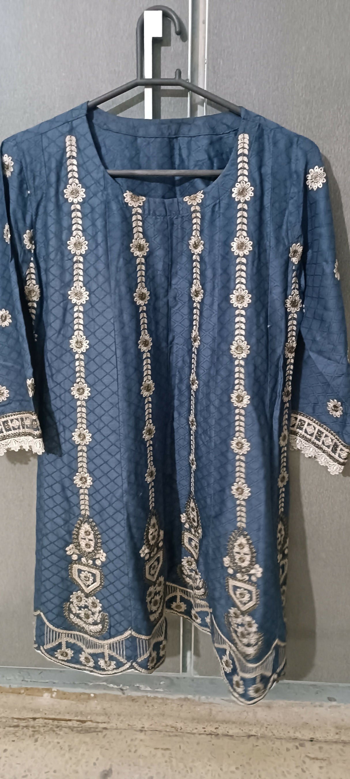 Embroidered Frock | Women Frocks & Maxis | Medium | Preloved
