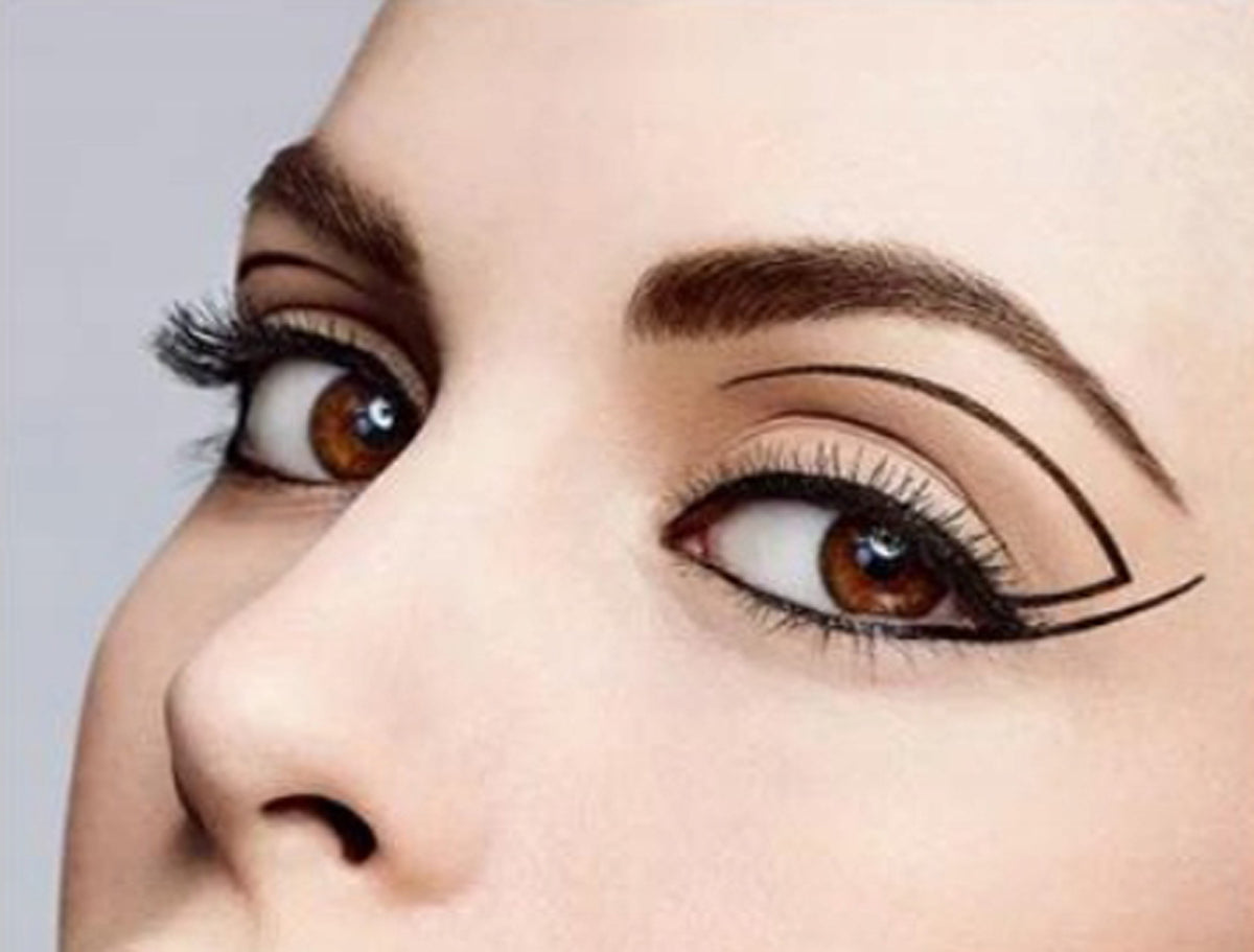 Buy Miss Rose Professional Make Up Liquid Eyeliner in Pakistan
