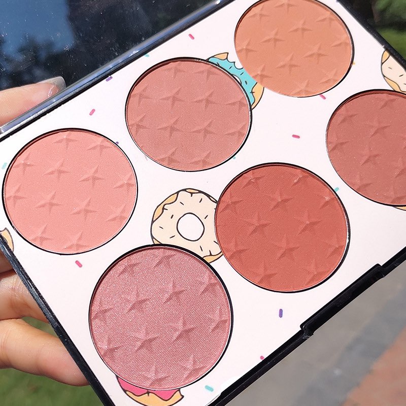Buy Miss Rose Blush Glow Kit With Free Brush in Pakistan