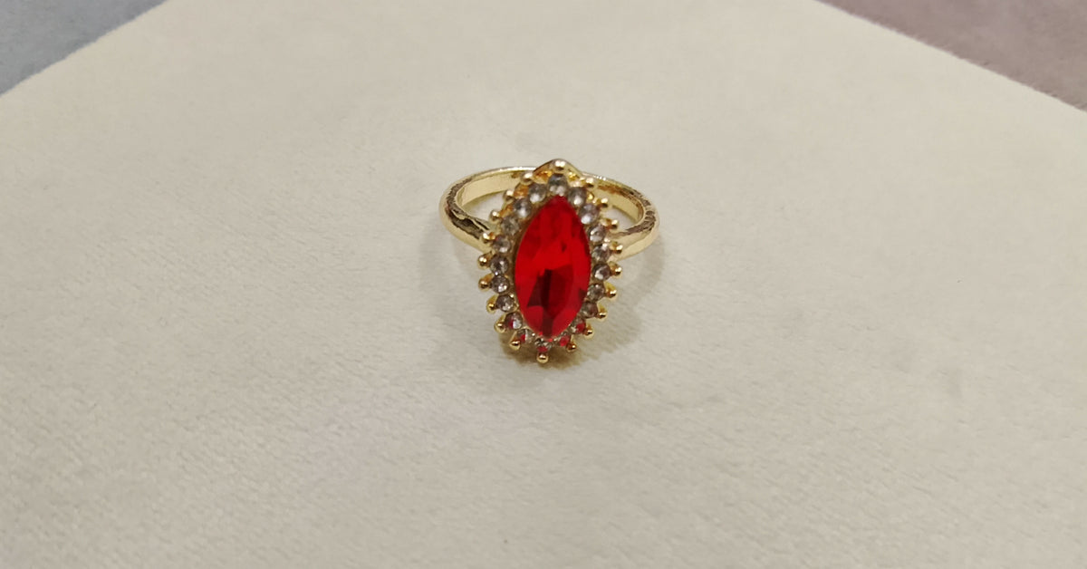 Sparkling Statement Ring | Women Jewelry | Rings | Worn Once