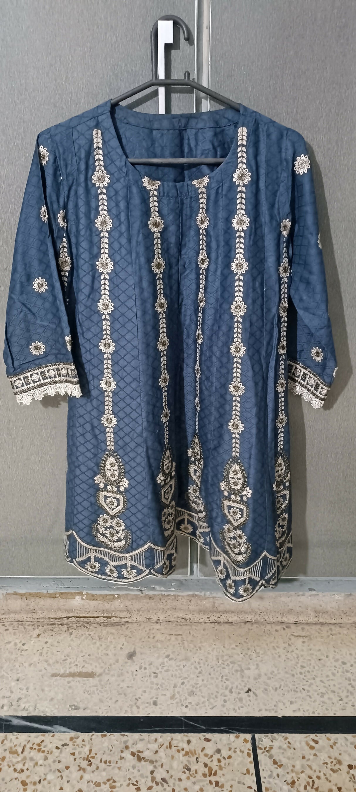 Embroidered Frock | Women Frocks & Maxis | Medium | Preloved