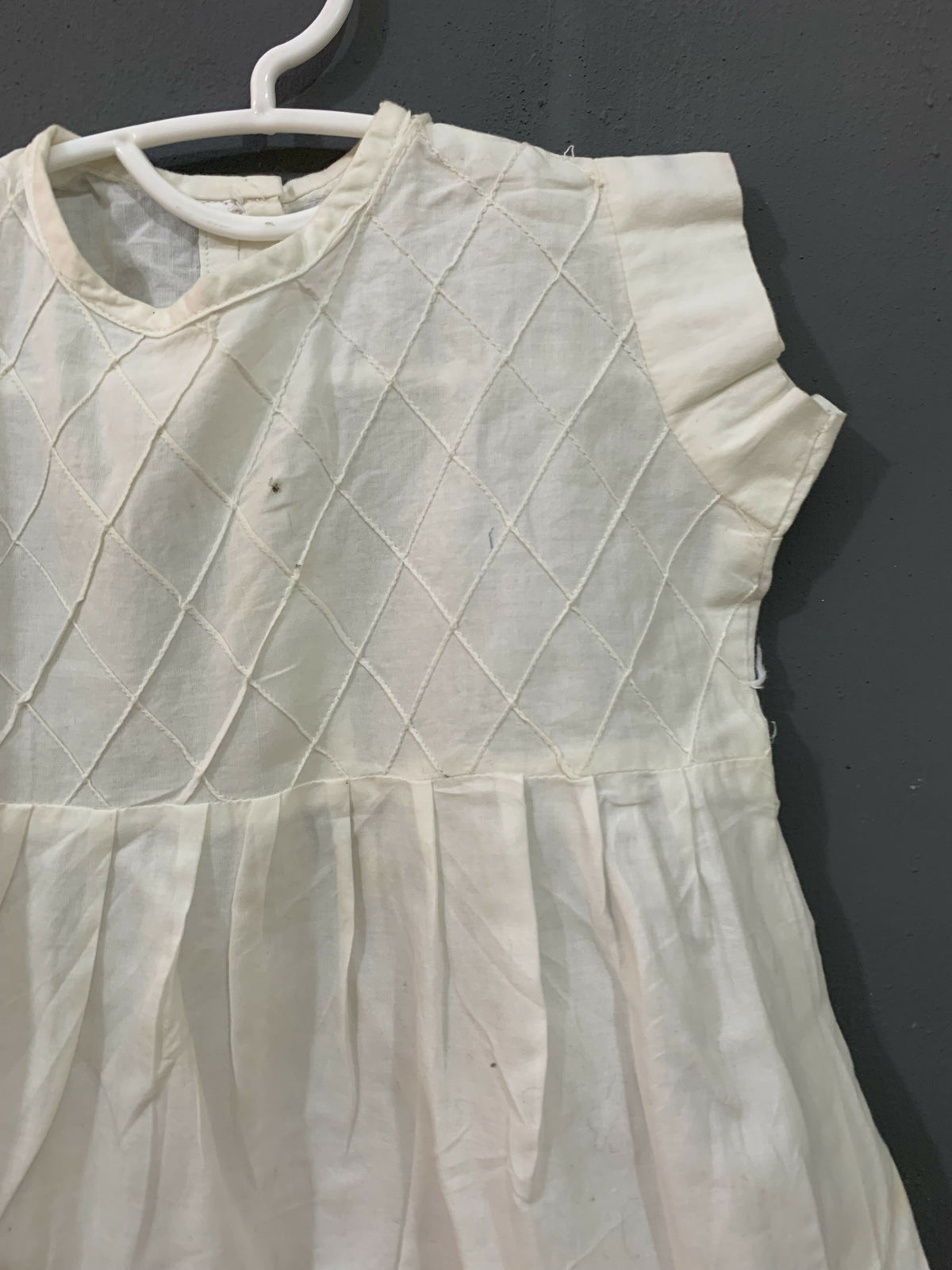 White Frock | Kids | Girls Skirts & Dresses | 12 to 18 Mnths | Preloved