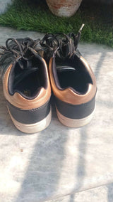 Black Sneakers | Women Shoes | Casual Shoes | Size: 37 | Preloved