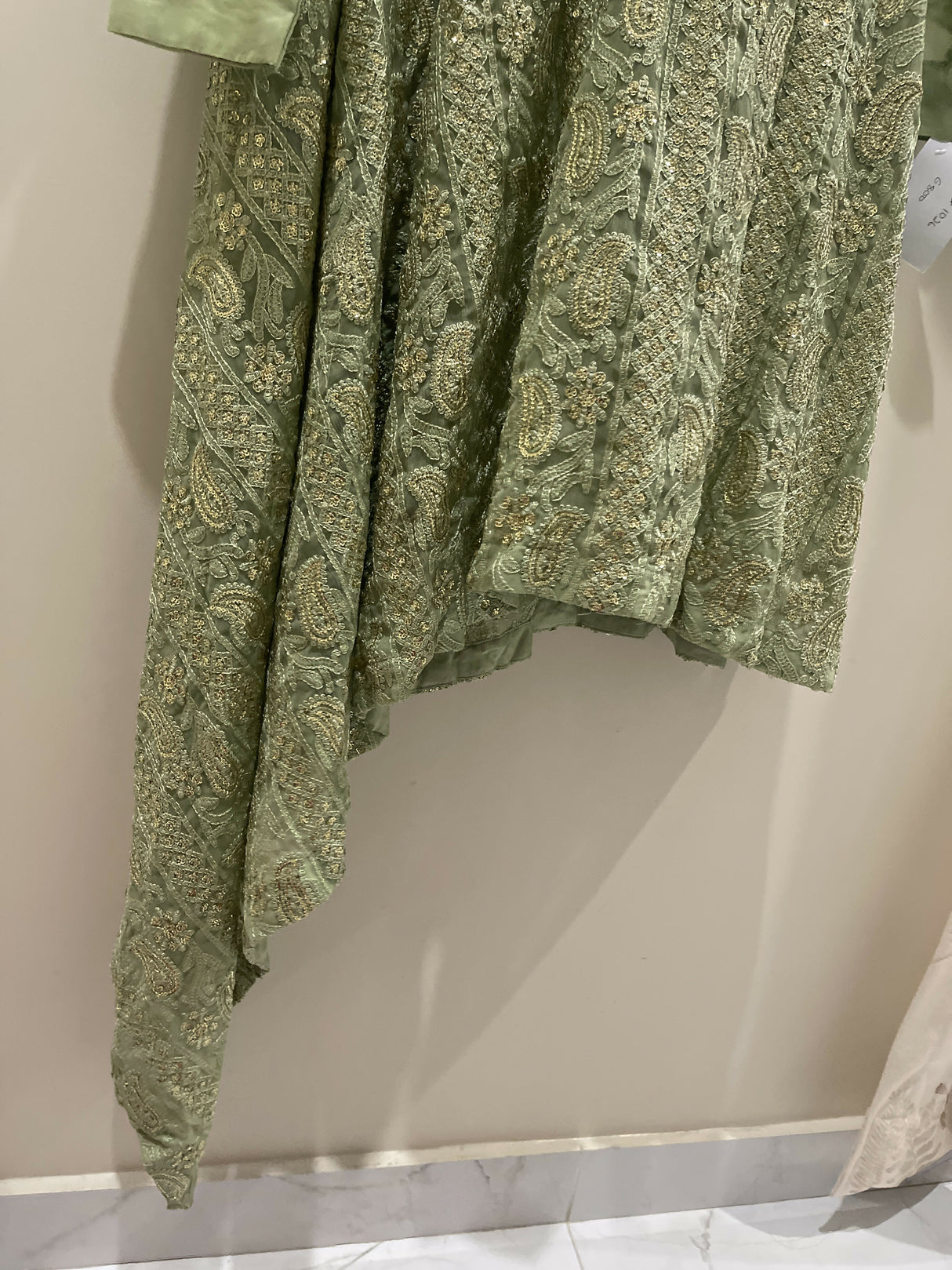 Beautiful Shirt | Women Locally Made Kurta | Medium | New