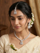 Necklace with Earrings & Teeka | Women Jewelry | Necklaces & Pendants | Medium | New