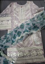 Beautiful 2Pcs Suit | Women Locally Made Formals | Medium | New