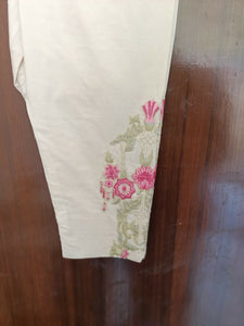 Beechtree | Women Branded Kurta with Pants and dupata | Large | Worn Once