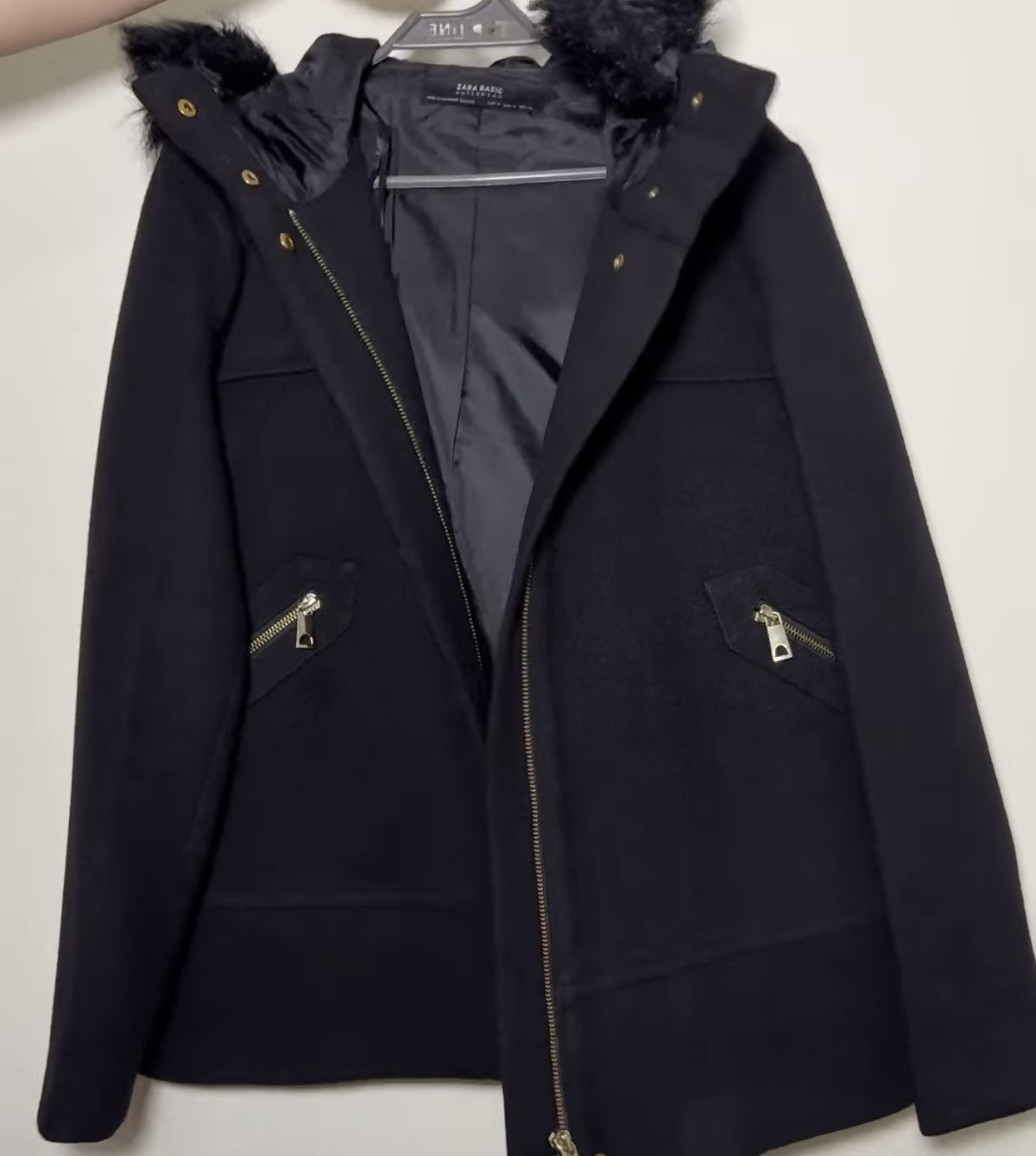 Zara | Hooded Coat | Women Sweaters & Jackets | Medium |