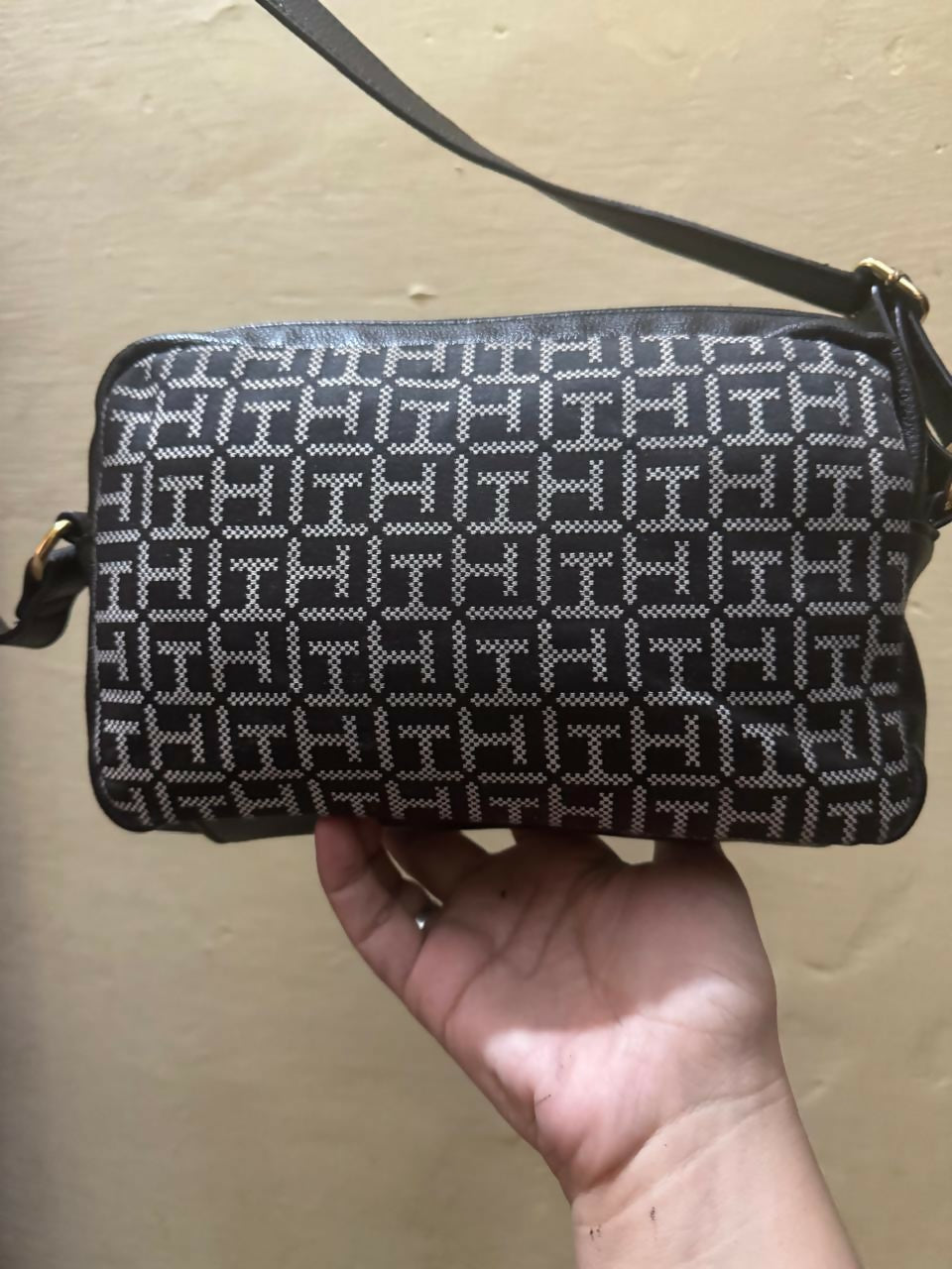 Tommy Hilfiger | Women Bags | Small | Preloved